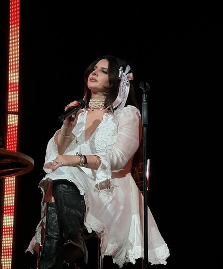 gloryhole wife onlyfans hot sex photo