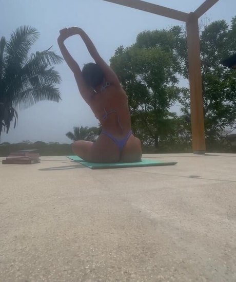 Emily Tosta star pictures