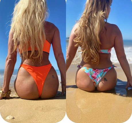 mature solo onlyfans beautiful pic