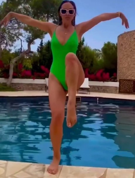 Myleene Klass hot model galleries