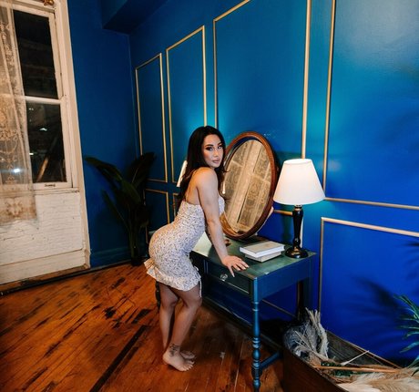 TrainWithTay star sex img