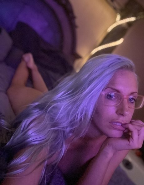 south onlyfans erotic gallery