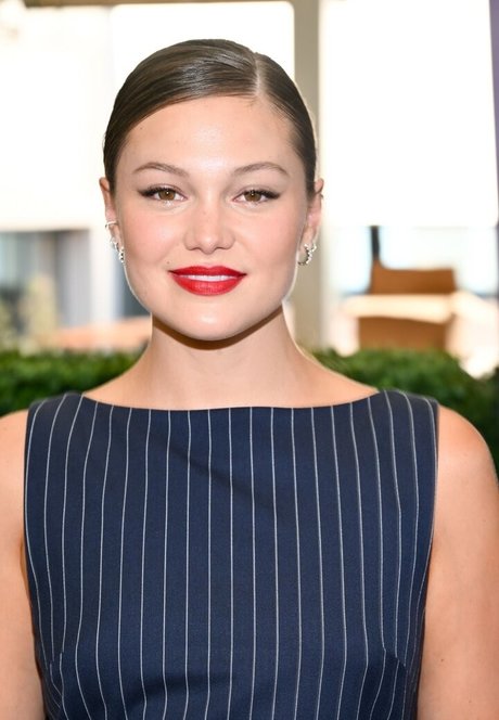 Madison Iseman hot star pic