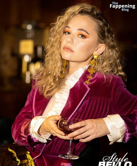 Madison Iseman star pornographic photos