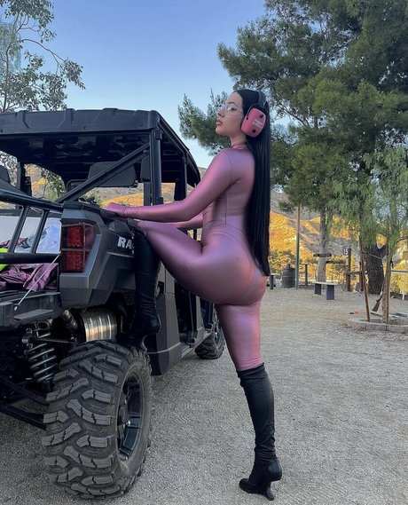 Symone Ryley star nude picture