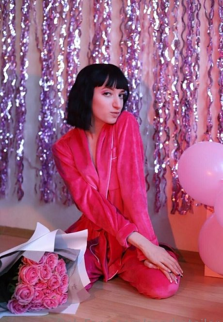 sandrateilorr perfect actress archive