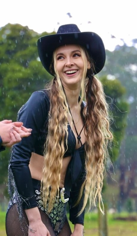 asian ebony onlyfans hot naked pic