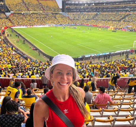 centerfold onlyfans hot xxx picture