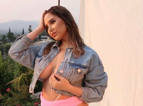 Catherine Mcbroom pornstar gallery