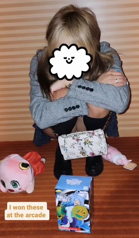 red hair onlyfans exclusive pic