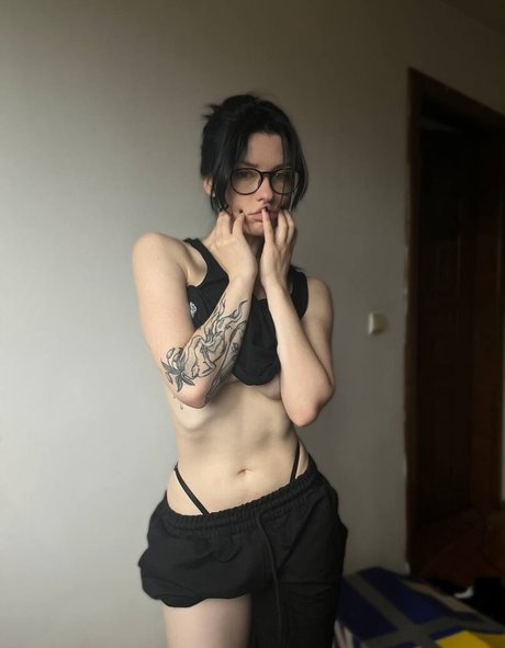 toe onlyfans naked picture