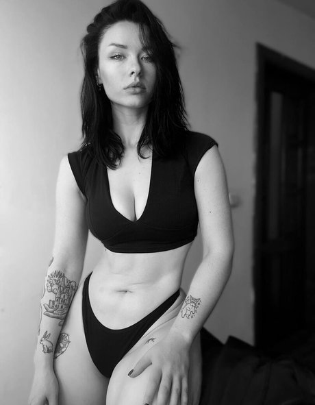 blonde famous onlyfans top images