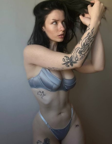 thick nude onlyfans hot gallery