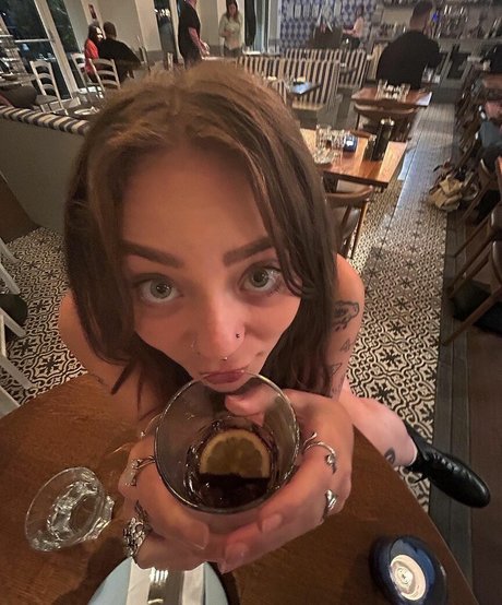 Isabella Dorta pornstar nice pics