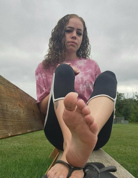 busty mom onlyfans free naked photos