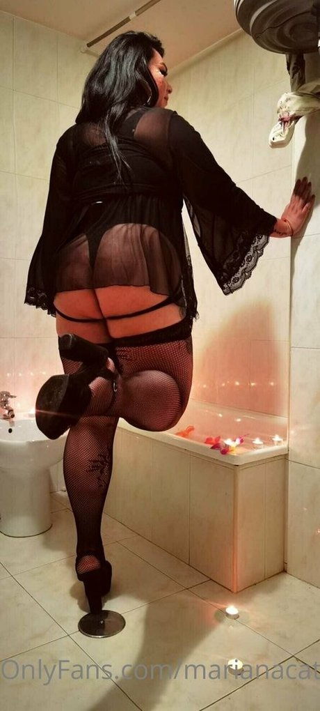 selfie nude onlyfans art porn galleries