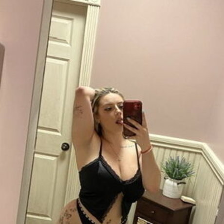 alicortese perfect pornstar image