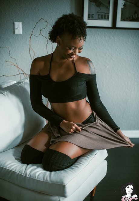 Naomi SG pornstar xxx image