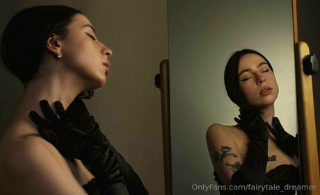 fairytale dreamer naked pornstar images