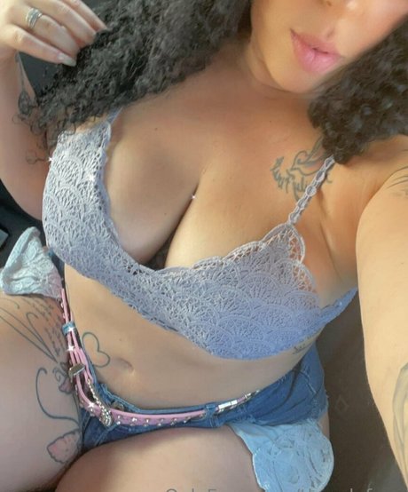 thundafans model hd photo