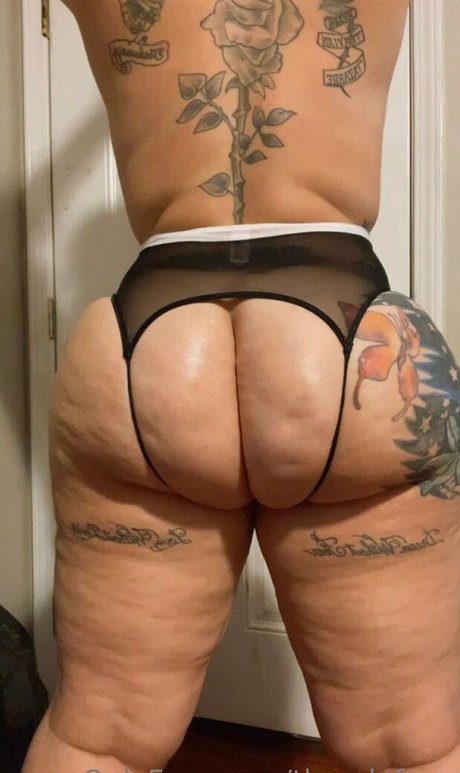 thundafans pornstar pretty picture