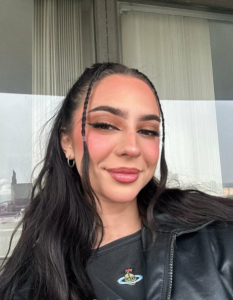 digitaldork pretty actress pics