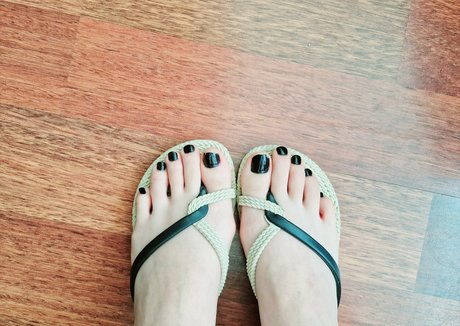 teen young onlyfans beautiful pics