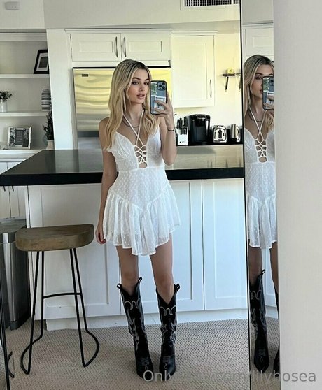 stepsister onlyfans free naked gallery