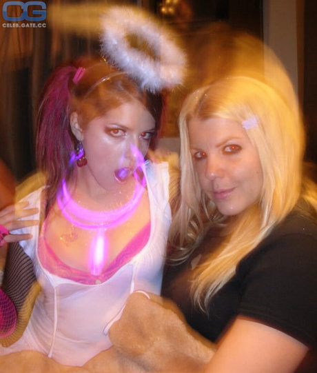 Anna Kendrick beautiful pornstar pictures