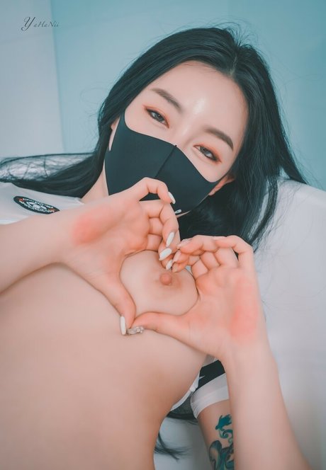 celebrity male onlyfans art nude img