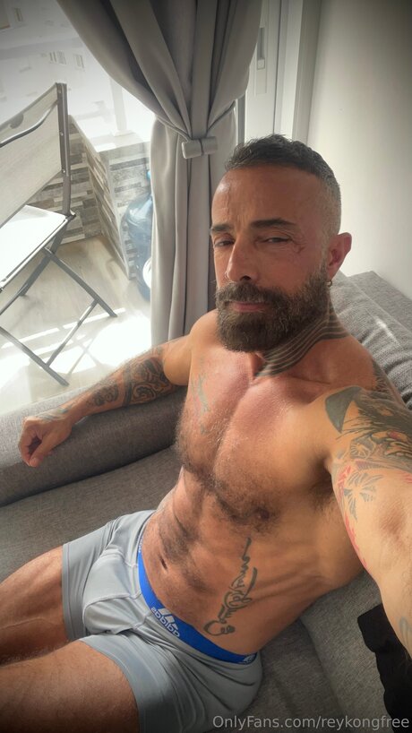 Reykongfree star pretty photo