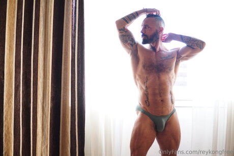 Reykongfree hot model pictures