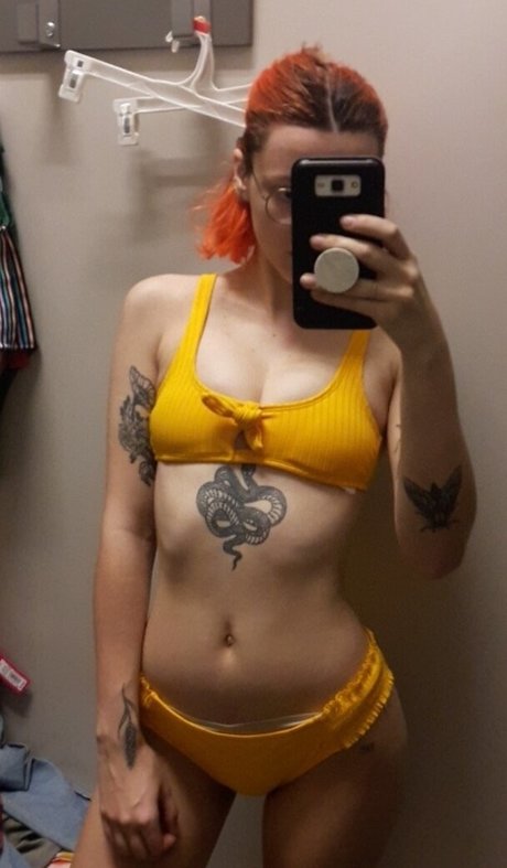 Pleasequietdown erotic actress pictures