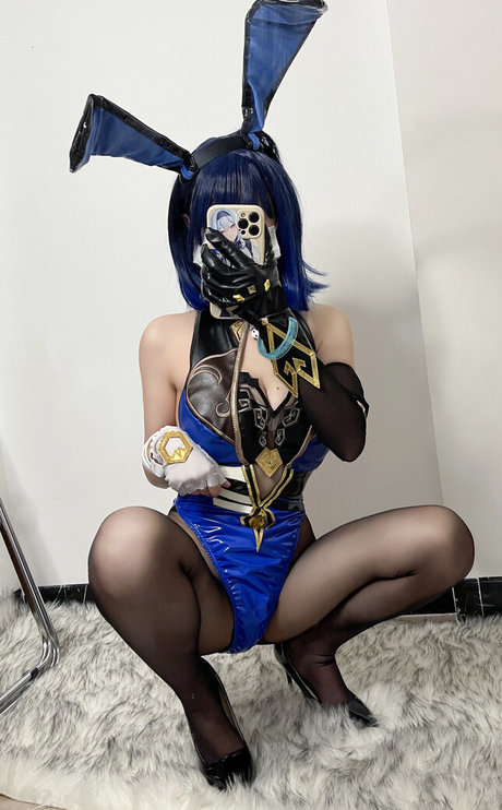 Terebi Dancho model nude photos