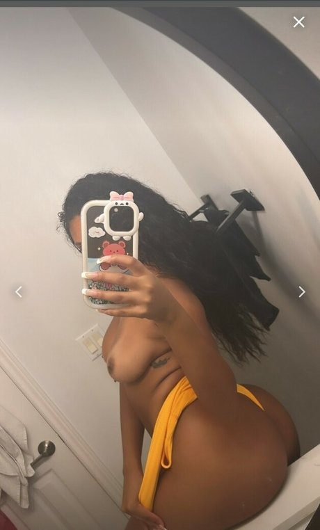 KCdoll hot pornstar picture