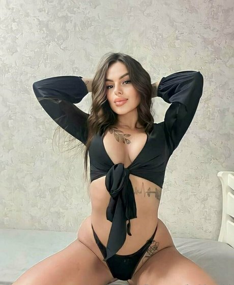 ho11y girl star porn gallery