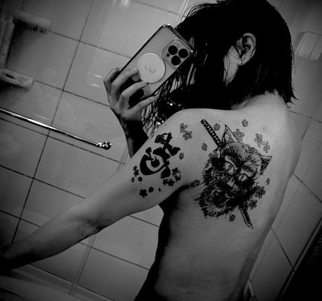 Hikaru Shida xxx pornstar pics