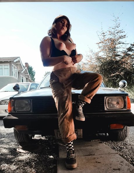 Girlwiththekp61 model free picture