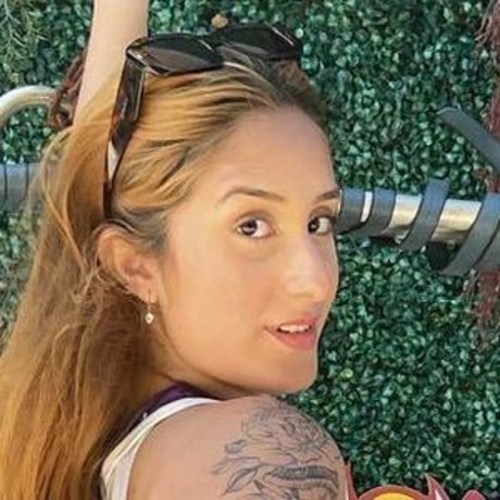 Lary Nascimento pornstar sexy gallery