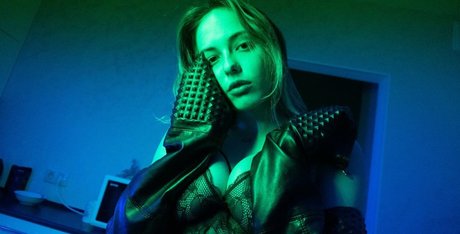 Nikol Koulen nice actress galleries