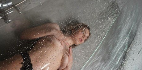 Nikol Koulen star porn galleries