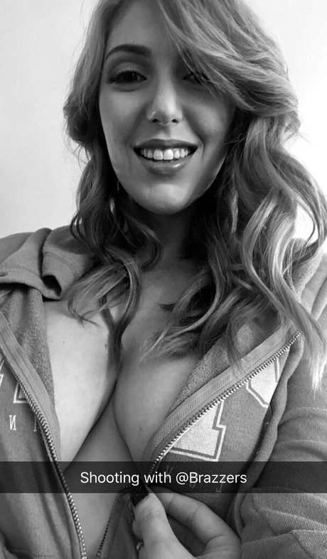 pregnant asian onlyfans porno gallery