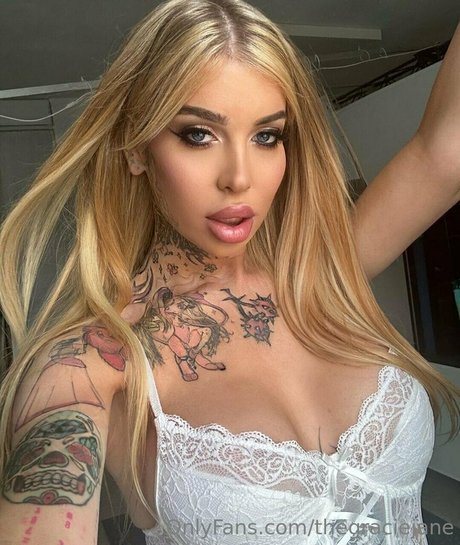 teen nude onlyfans naked photo