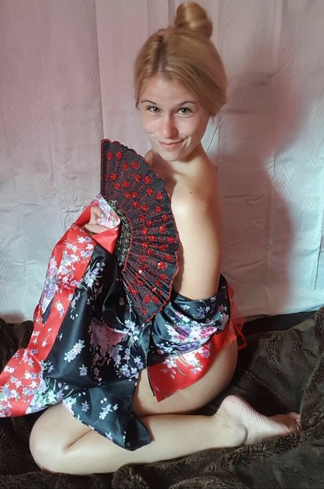 Everyday Harleyquinn beautiful model galleries