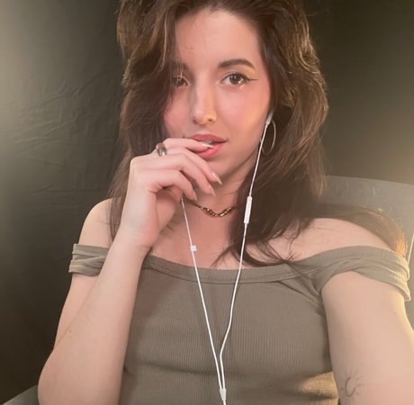 Slight Sounds beautiful pornstar images