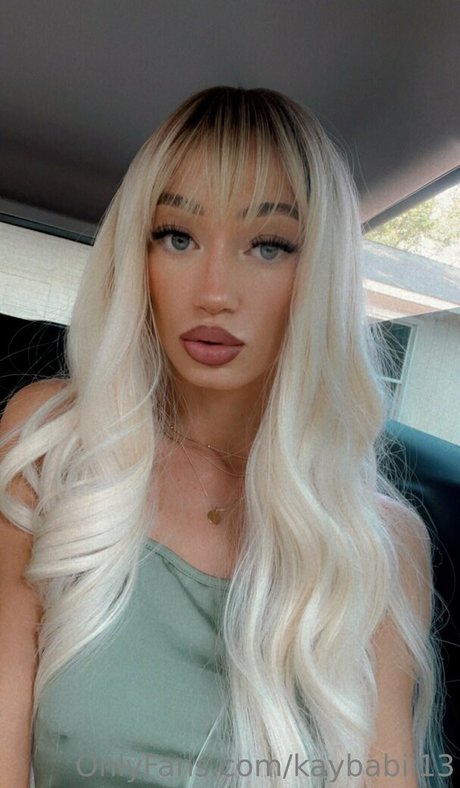 busty mom onlyfans free img