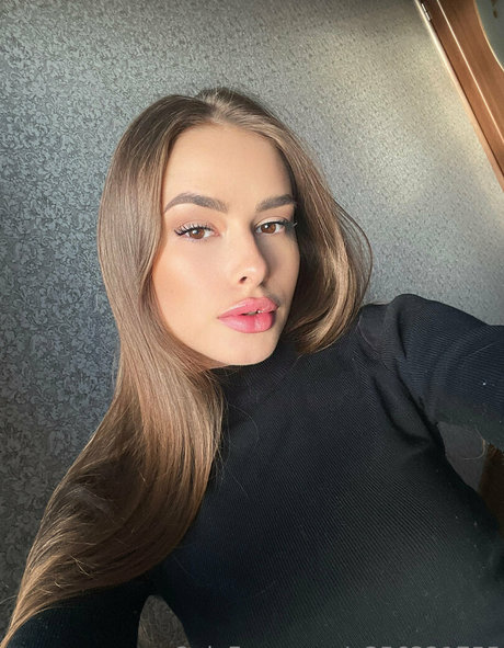 jessica caramel exclusive pornstar images