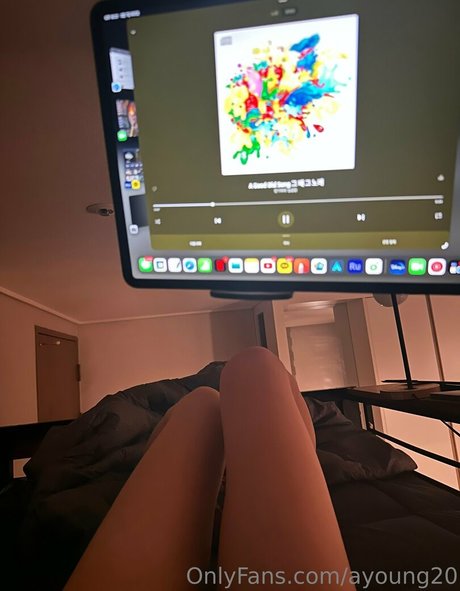 skinny asian onlyfans nude photos