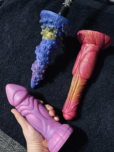 misscharliestoybox model porn img