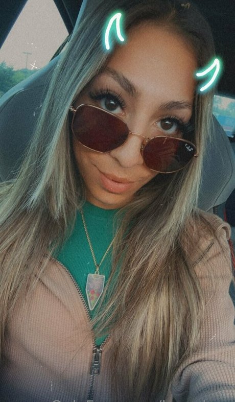 lunaslays naked pornstar pics